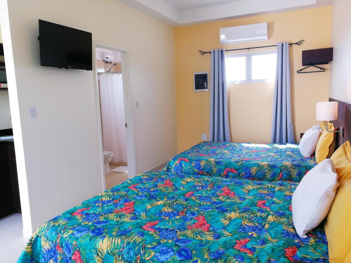 Agua Clara Eco Suites Ораньестад Экстерьер фото
